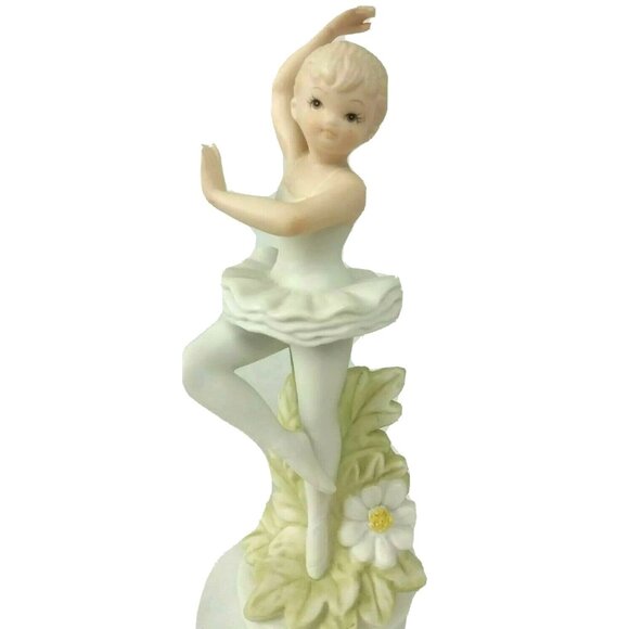 Vintage Balletcore Bisque Ballerina Figurine Porcelain Lefton Christopher Coll - Picture 1 of 9